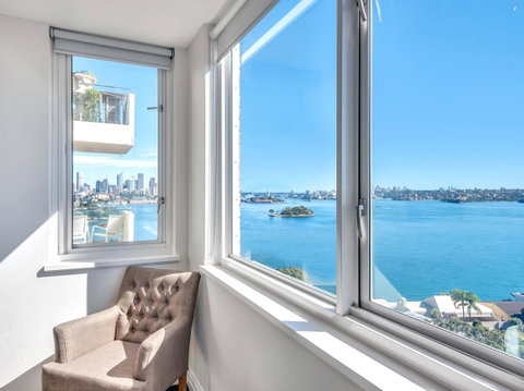 Panoramic Harbour Views And Unbeatable Comfort - Accommodation Fremantle 12