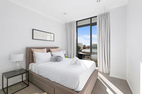 Darling Harbour Penthouse Views+Jacuzzi - Accommodation Fremantle 6