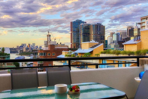 Darling Harbour Penthouse Views+Jacuzzi - Accommodation Fremantle 15