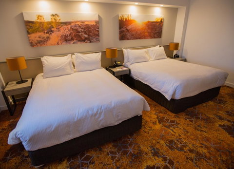 Crowne Plaza Alice Springs Lasseters, An IHG Hotel - Accommodation Fremantle 37