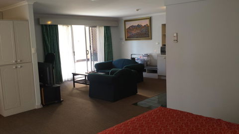 Stay At Alice Springs Hotel - Accommodation Fremantle 21