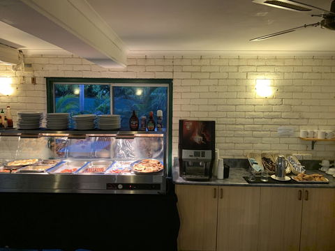 Pine Tree Motel - Accommodation Fremantle 10