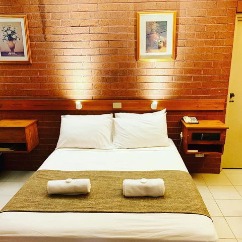 Pine Tree Motel - Accommodation Fremantle 18