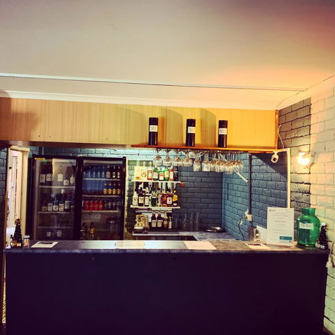 Pine Tree Motel - Accommodation Fremantle 8