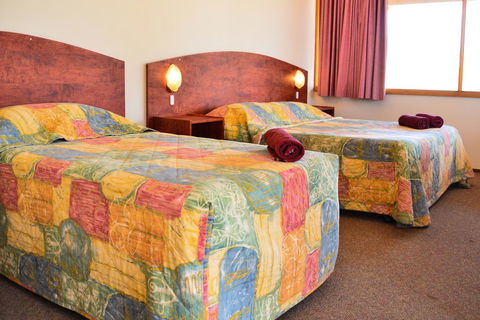 Erldunda Desert Oaks Resort - Accommodation Fremantle 34