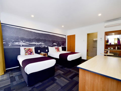 Mercure Alice Springs Resort - Accommodation Fremantle 1