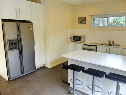 Rock Wallaby - Accommodation Fremantle 1