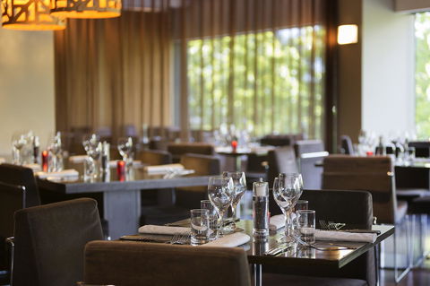 Novotel Canberra - Accommodation Fremantle 12