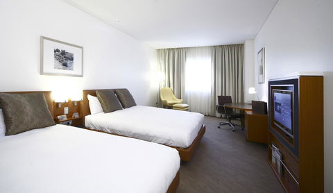 Novotel Canberra - Accommodation Fremantle 19