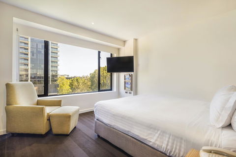 Crowne Plaza Canberra, An IHG Hotel - Accommodation Fremantle 21