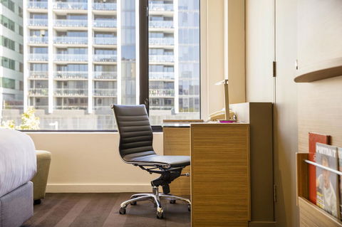 Crowne Plaza Canberra, An IHG Hotel - Accommodation Fremantle 40