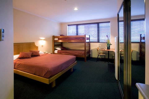 Madison Capital Executive Apartments - Accommodation Fremantle 1