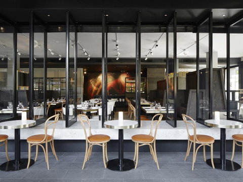 Burbury Hotel - Accommodation Fremantle 18
