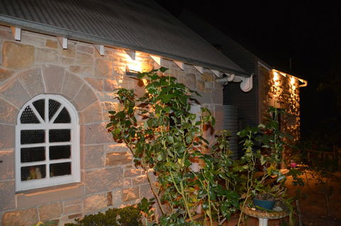 Garden Room - Accommodation Fremantle 9
