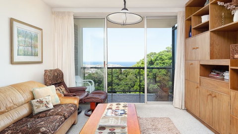 Bondi Apt. For 4 With Panoramic Ocean And Park Views - Accommodation Fremantle 2
