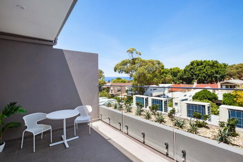 Bondi Beach Studio Penthouse Suite + Balcony - Accommodation Fremantle 2