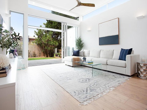 BONDI BLUE-hosted By:L'Abode Accommodation - Accommodation Fremantle 1