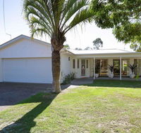 Bonito' 26 Bonito Street - pet friendly housewith aircon - Accommodation Fremantle