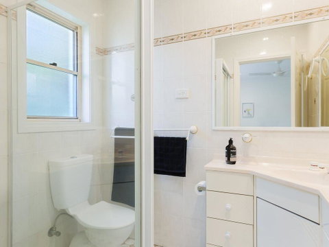 Bonito', 26 Bonito Street - Pet Friendly Housewith Aircon - Accommodation Fremantle 2