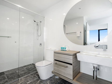 BRAND NEW Qube Broabeach Luxury 2 Bedroom - Accommodation Fremantle 3
