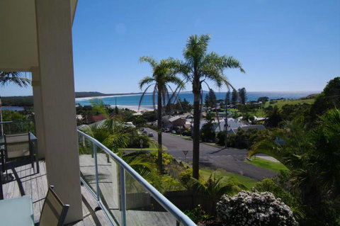 Breakers 2, 13 East Street - Accommodation Fremantle 3