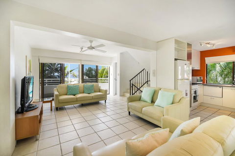 Breffney - 4/4 Avocet Parade - Accommodation Fremantle 2