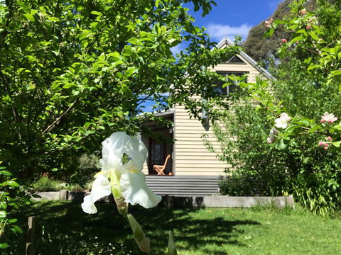 Brigadoon Cottages - Accommodation Fremantle 2
