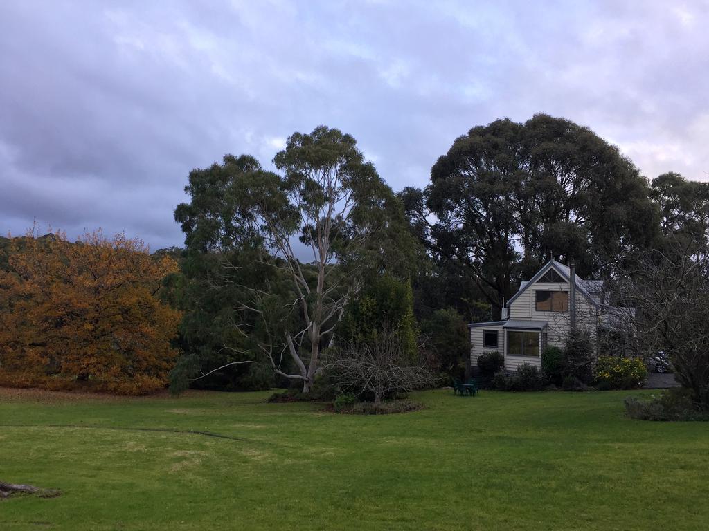 Willow Grove VIC Accommodation Fremantle