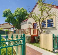 Bright 3-bedroom apartment - Central Armidale - Accommodation Fremantle