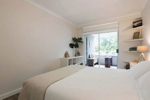 Bright Comfy Bondi Home - Accommodation Fremantle 3