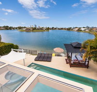 Broadbeach Waterfront Holiday House - Accommodation Fremantle