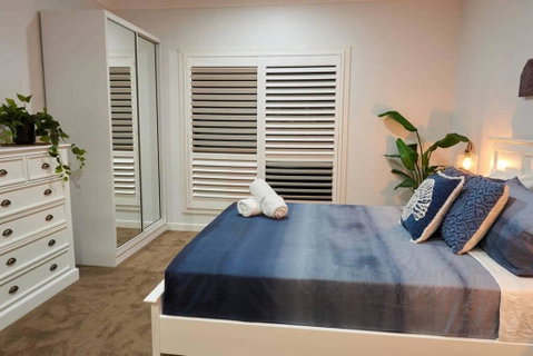 Broadbeach Waters Home With Private Pool - Accommodation Fremantle 1