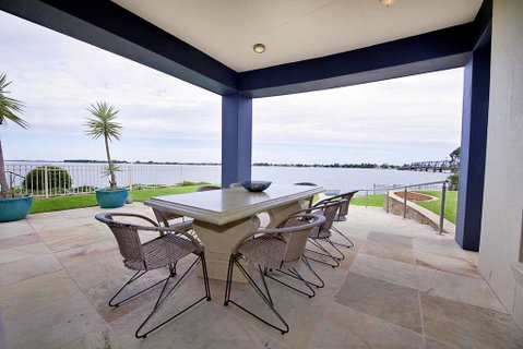 Brookwater- Waterfront On Lake Mulwala - Accommodation Fremantle 2