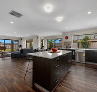 Bundalong on Clarke St - Accommodation Fremantle