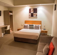 Burkes Hotel Motel - Accommodation Fremantle