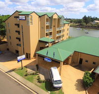 Burnett Riverside Hotel - Accommodation Fremantle