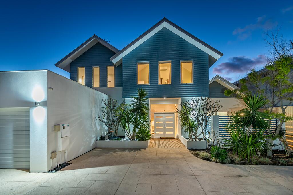 Kinross WA Accommodation Fremantle