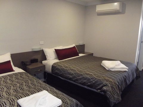 Bushman's Motor Inn - Accommodation Fremantle 1