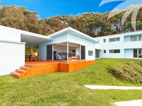 Cair Paravel At Seal Rocks - Accommodation Fremantle 0