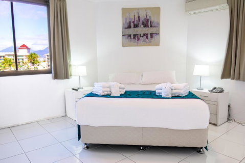 Cairns Aquarius - Accommodation Fremantle 1