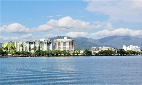 Cairns Aquarius - Accommodation Fremantle 0