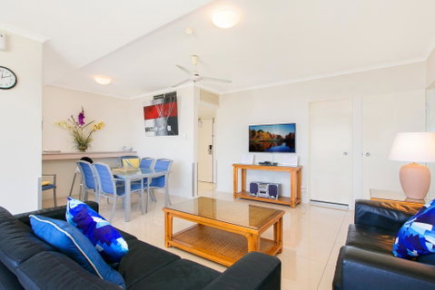 Cairns Ocean View Apartment - Accommodation Fremantle 2