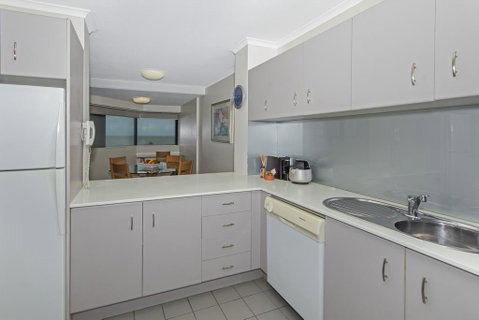 Cairns Oceanview At 181 The Esplanade (29) - Accommodation Fremantle 1
