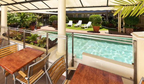Cairns Queens Court - Accommodation Fremantle 2