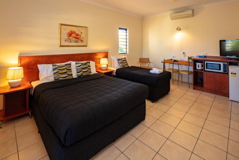 Cairns Queens Court - Accommodation Fremantle 3