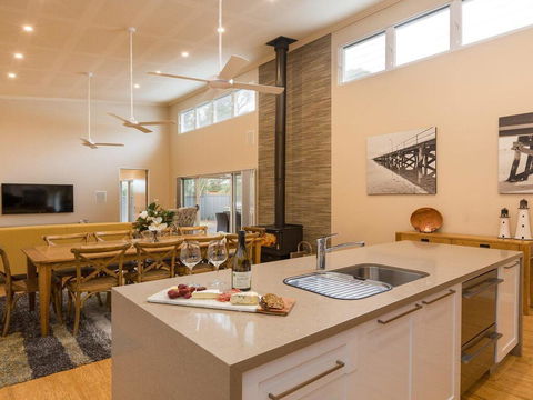 Callala Breeze - Access To Indoor Community Pool - Accommodation Fremantle 0