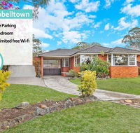 CAMPBELLTOWN HOLIDAY HOME 3 BED  FREE PARKING NCA039 - Accommodation Fremantle