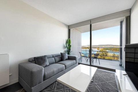 Canberra Luxury Apartment 5 - Accommodation Fremantle 0