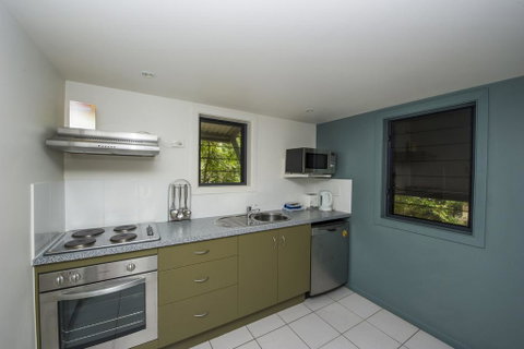 Canopy Chalet 10 - Accommodation Fremantle 1