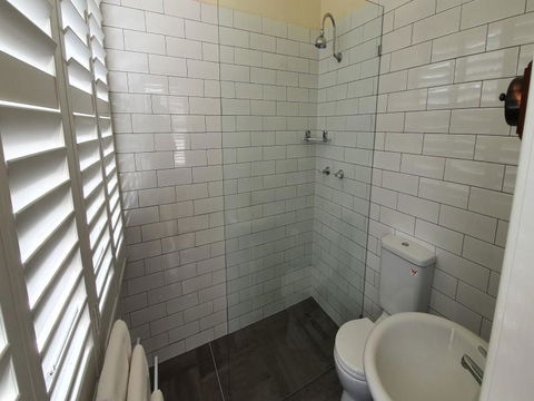 Canungra Hotel - Accommodation Fremantle 1